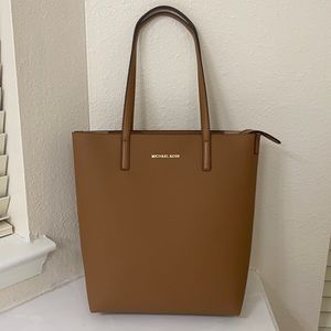 Michael Kors Tote